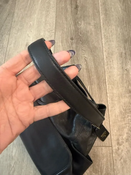 Fossil Black Leather Hobo Shoulder Bag Purse draw string - Picture 5 of 10